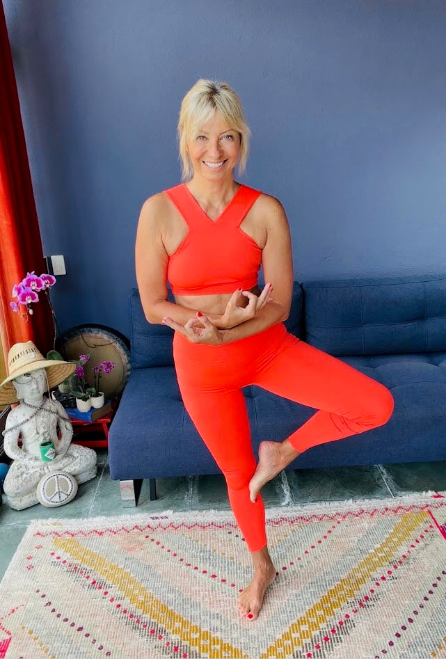 Yoga & Fashion - RED edition